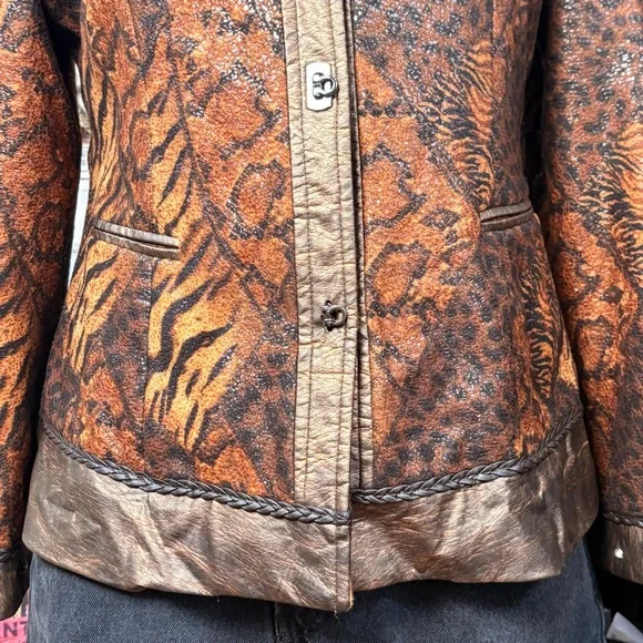 Y2K Tiger Leopard Print Faux Leather Jacket - Picture 3 of 6